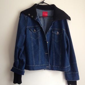 Gloria Vanderbilt jean jacket